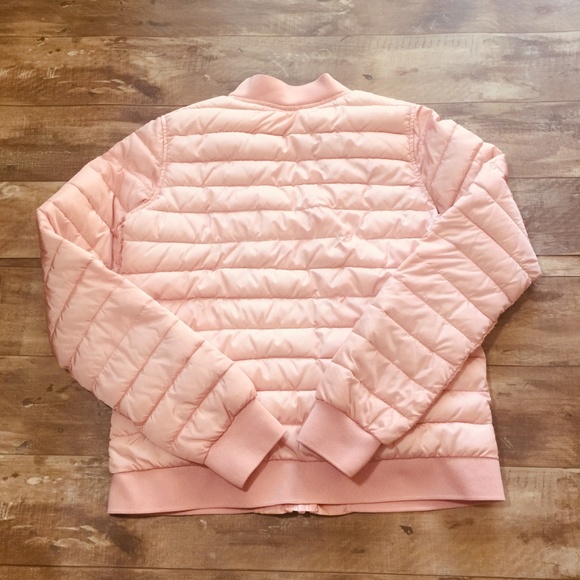 Pink puffer jacket - EUC ;) - Picture 7 of 8